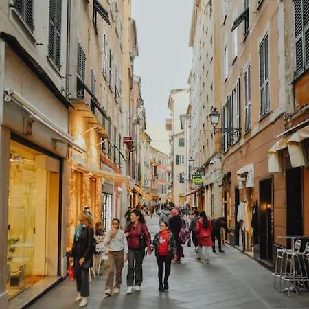 Casa Nel Cuore Della Citta דירה *